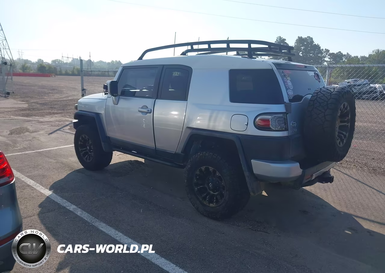 2007 Toyota Fj Cruiser VIN:JTEBU11F770045285 - 3