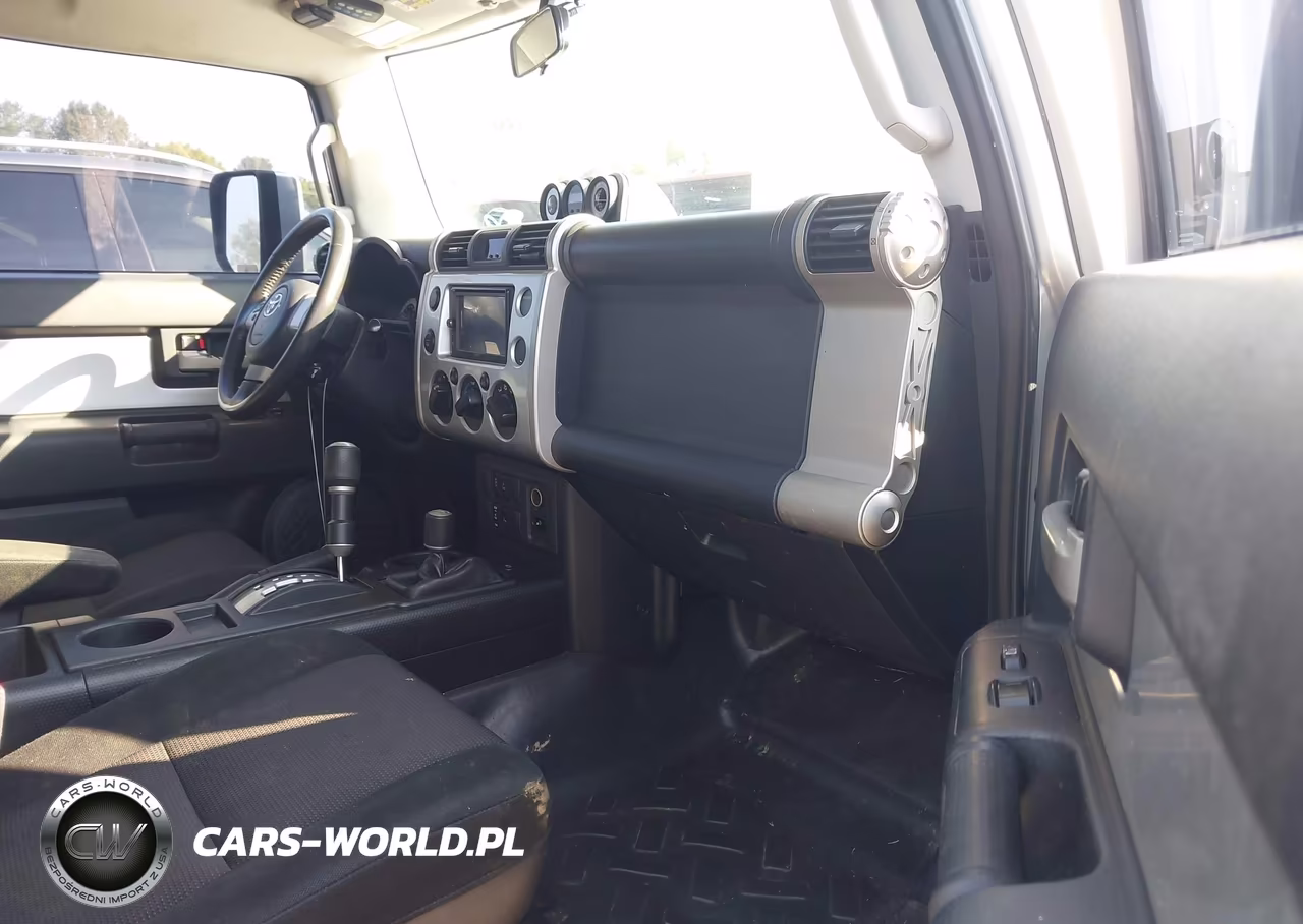 2007 Toyota Fj Cruiser VIN:JTEBU11F770045285 - 5