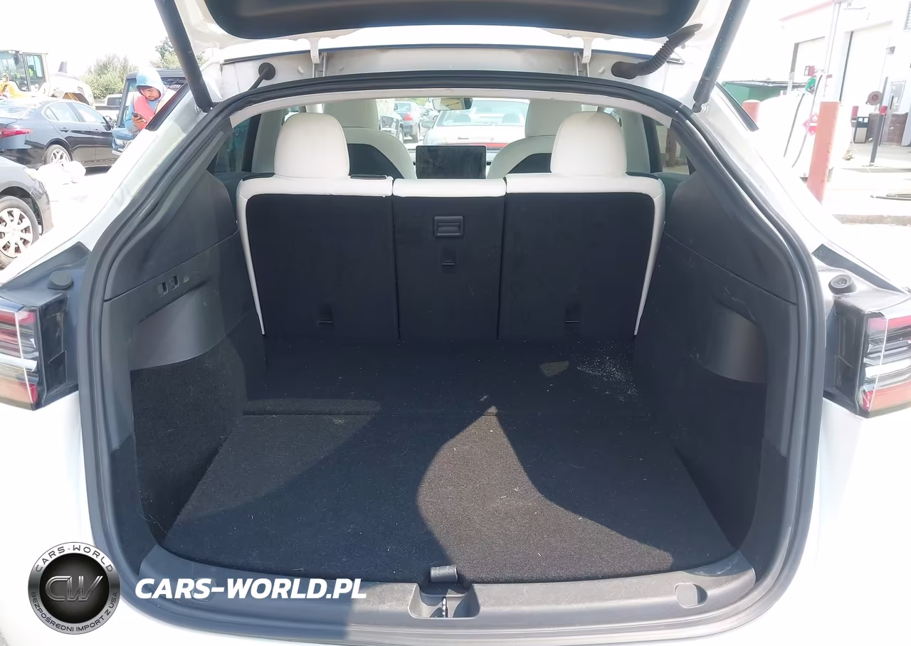 2020 Tesla Model Y Long Range Dual Motor All-Wheel Drive VIN:5YJYGDEE2LF014594 - 19
