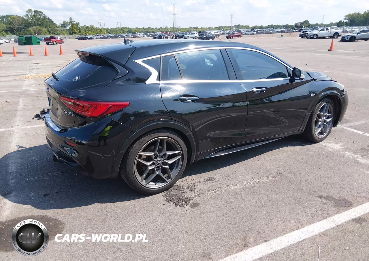 2017 Infiniti Qx30 Sport VIN:SJKCH5CP3HA024758 - 4