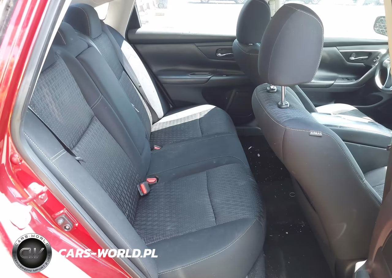 2016 Nissan Altima 2.5 S VIN:1N4AL3AP9GC256113 - 8