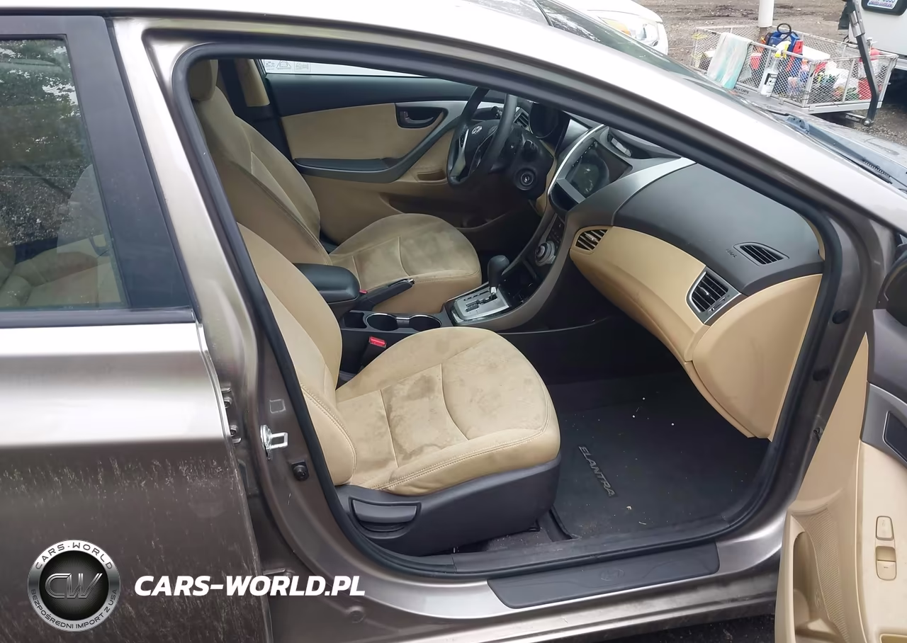 2012 Hyundai Elantra Gls VIN:5NPDH4AE0CH141234 - 5