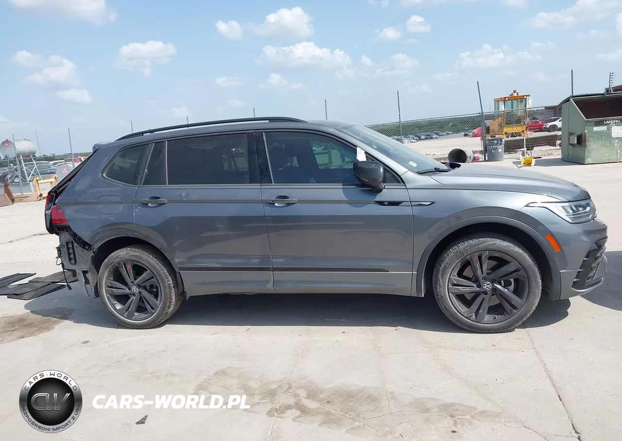 2024 Volkswagen Tiguan 2.0T Se R-Line Black VIN:3VVCB7AX8RM099707 - 14