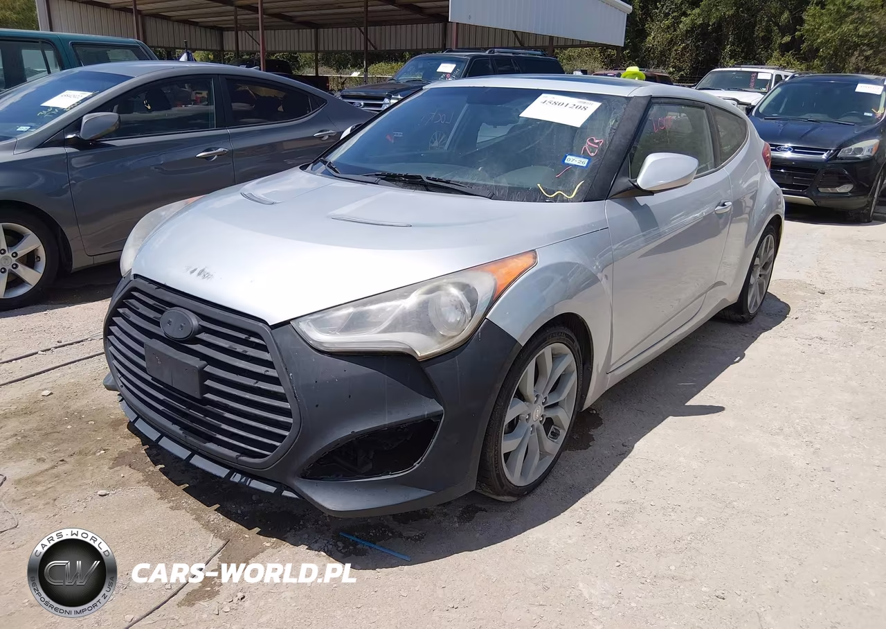 2015 Hyundai Veloster VIN:KMHTC6AD1FU233889 - 2