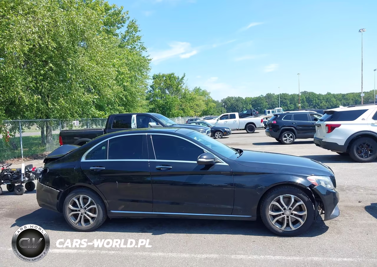 2015 Mercedes-Benz C 300 4Matic VIN:55SWF4KB2FU032486 - 13