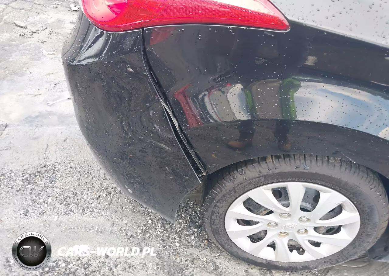 2011 Hyundai Elantra Gls VIN:5NPDH4AE7BH030324 - 20