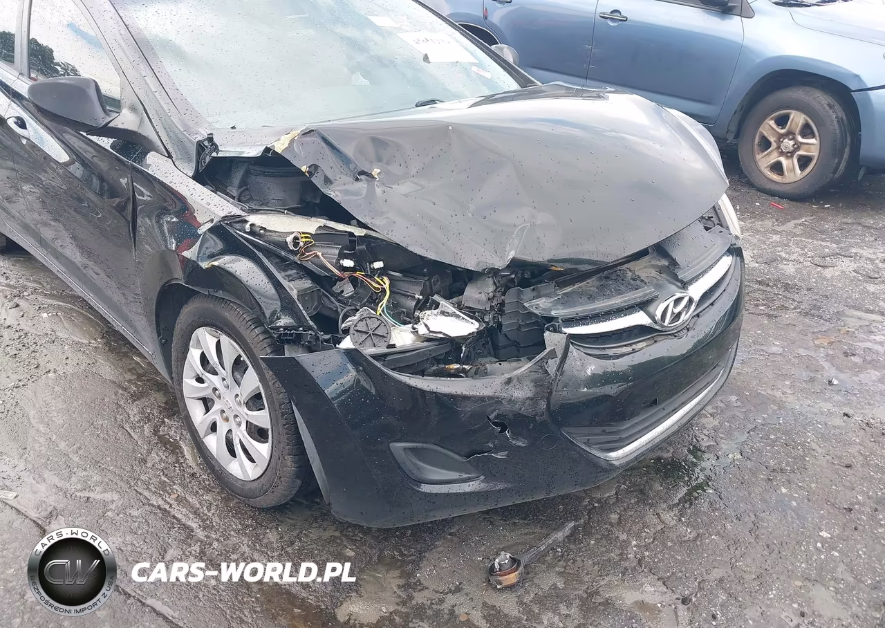 2011 Hyundai Elantra Gls VIN:5NPDH4AE7BH030324 - 6