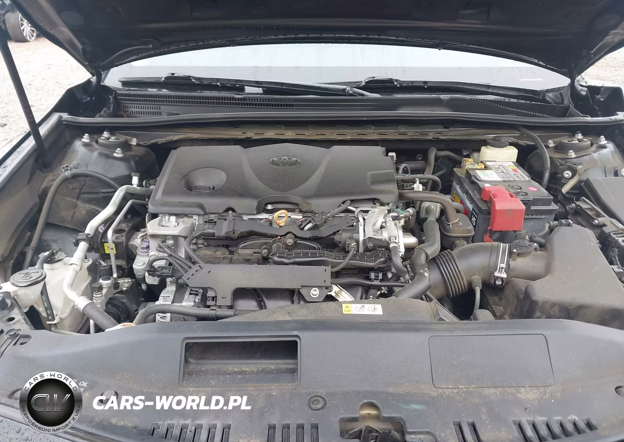 2018 Toyota Camry Le VIN:4T1B11HK1JU029577 - 10