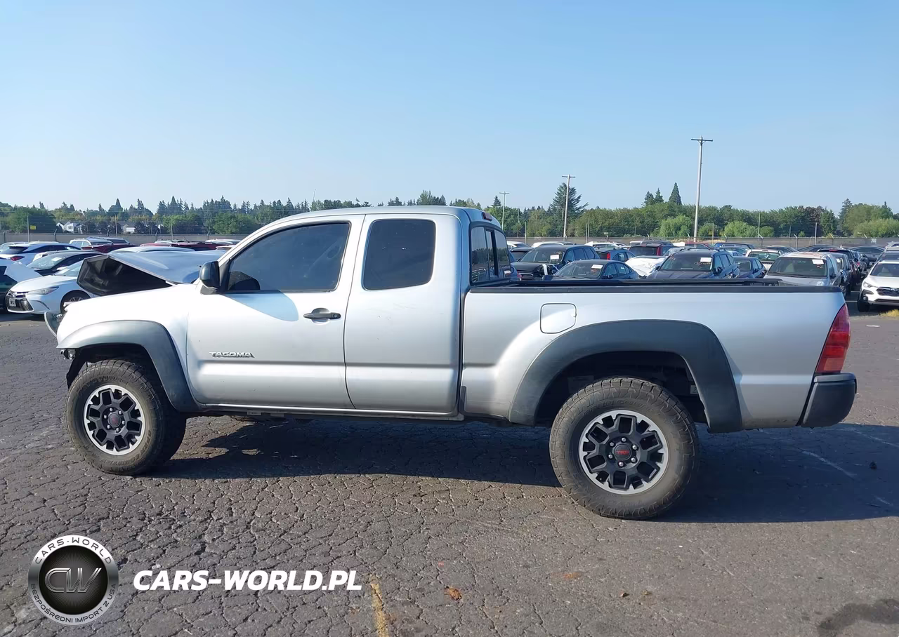 2012 Toyota Tacoma Base V6 VIN:5TFUU4EN8CX040968 - 14