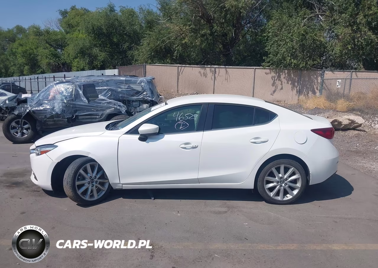 2017 Mazda Mazda3 Touring VIN:3MZBN1V78HM122519 - 14