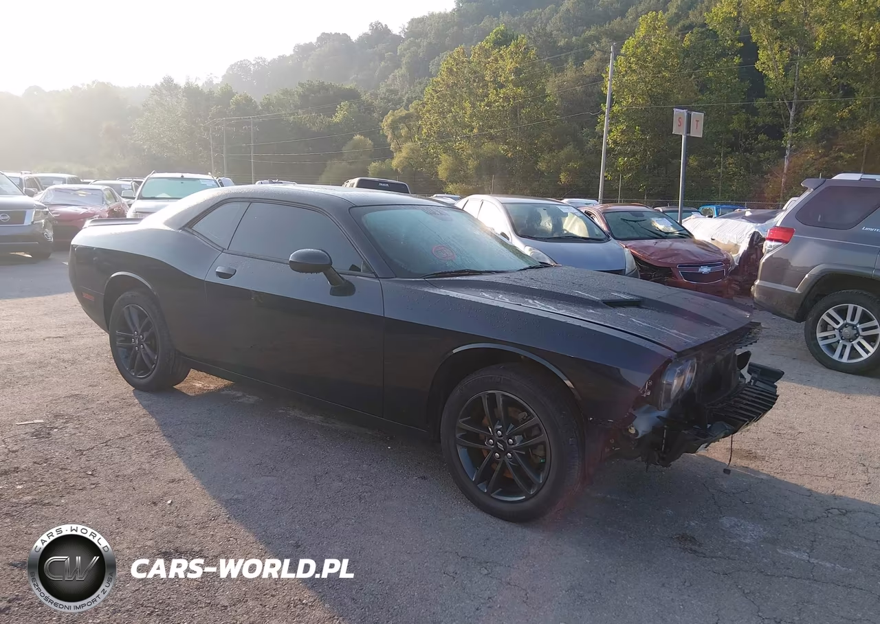 2019 Dodge Challenger Sxt Awd – zdjęcie 1 z 17