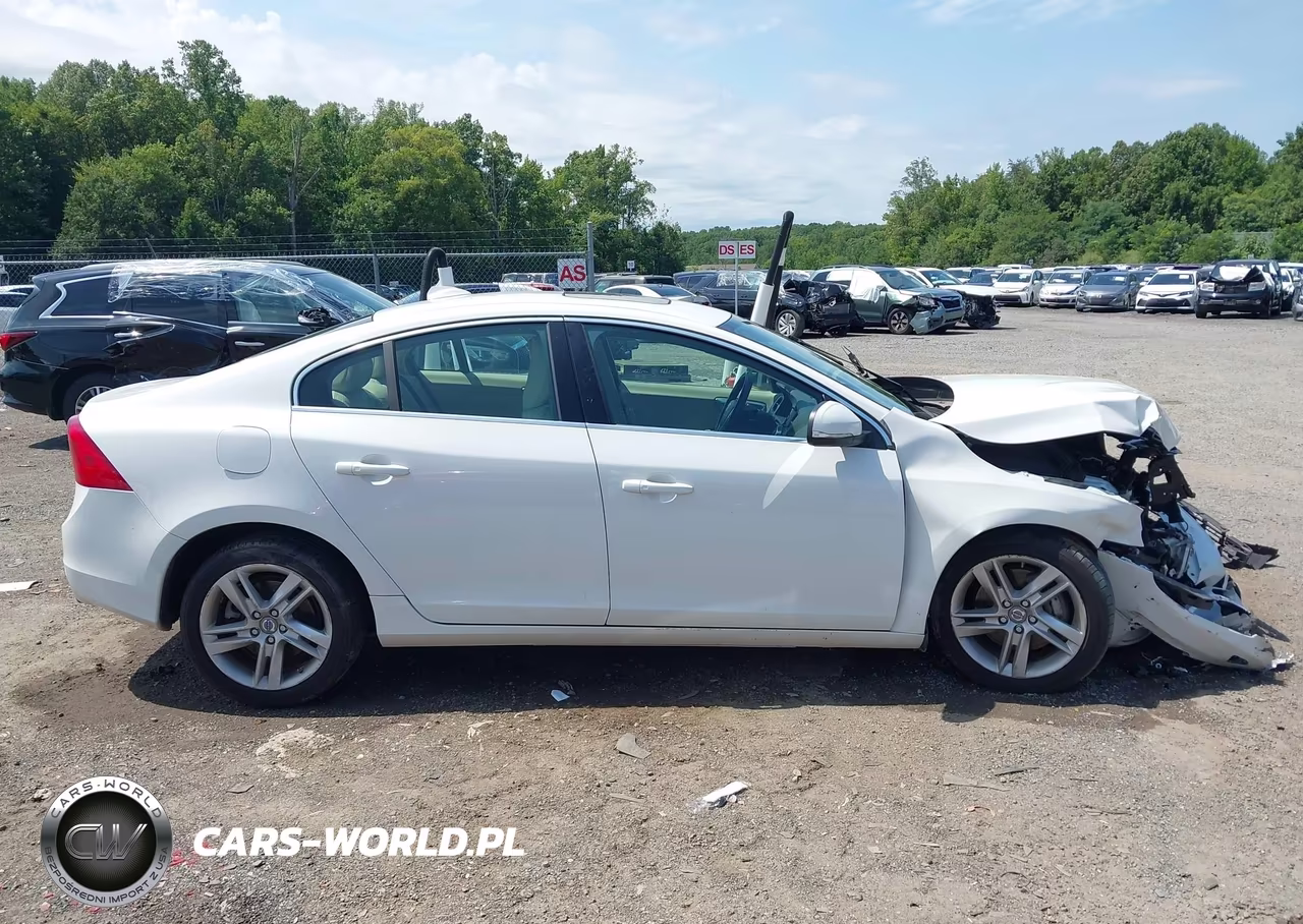 2014 Volvo S60 T5 VIN:YV1612FH3E2290675 - 13