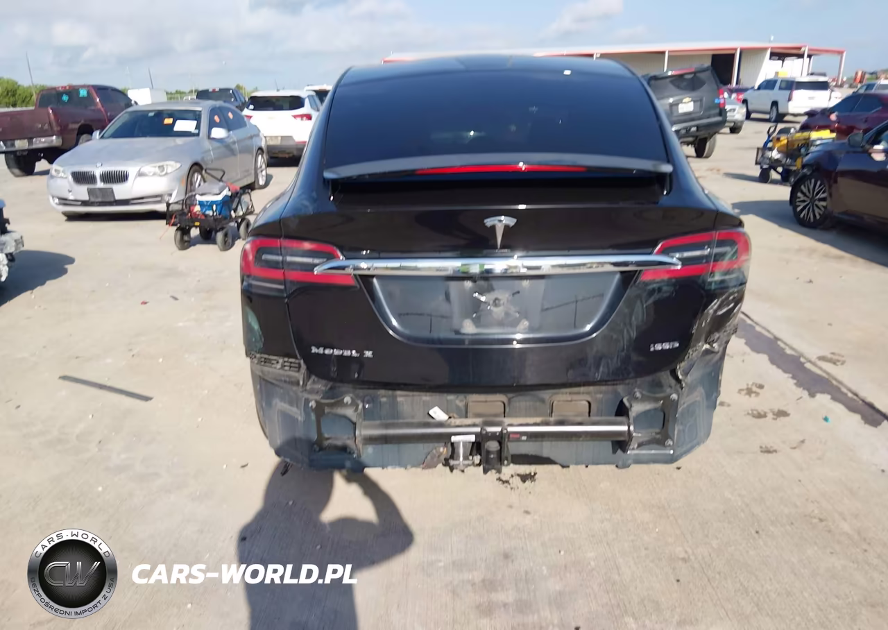 2017 Tesla Model X VIN:5YJXCDE20HF066584 - 15