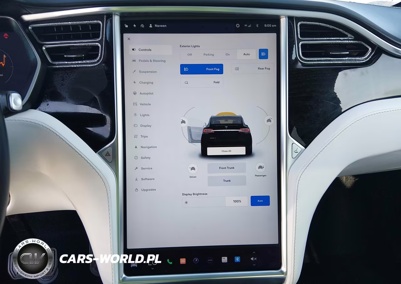 2017 Tesla Model X VIN:5YJXCDE20HF066584 - 17