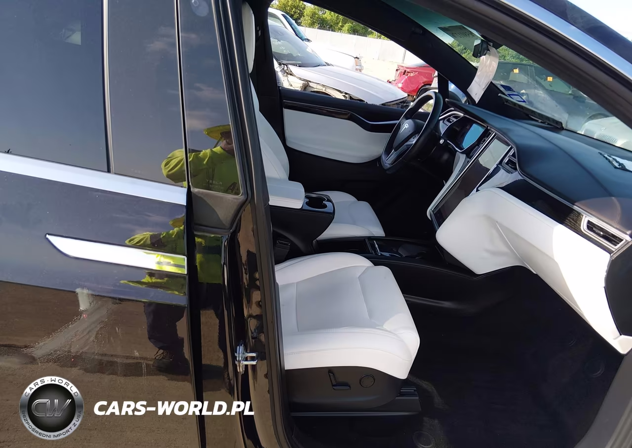 2017 Tesla Model X VIN:5YJXCDE20HF066584 - 5