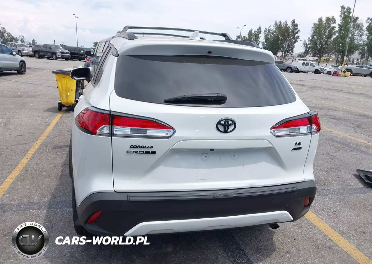 2022 Toyota Corolla Cross Le VIN:7MUCAABG9NV032000 - 16