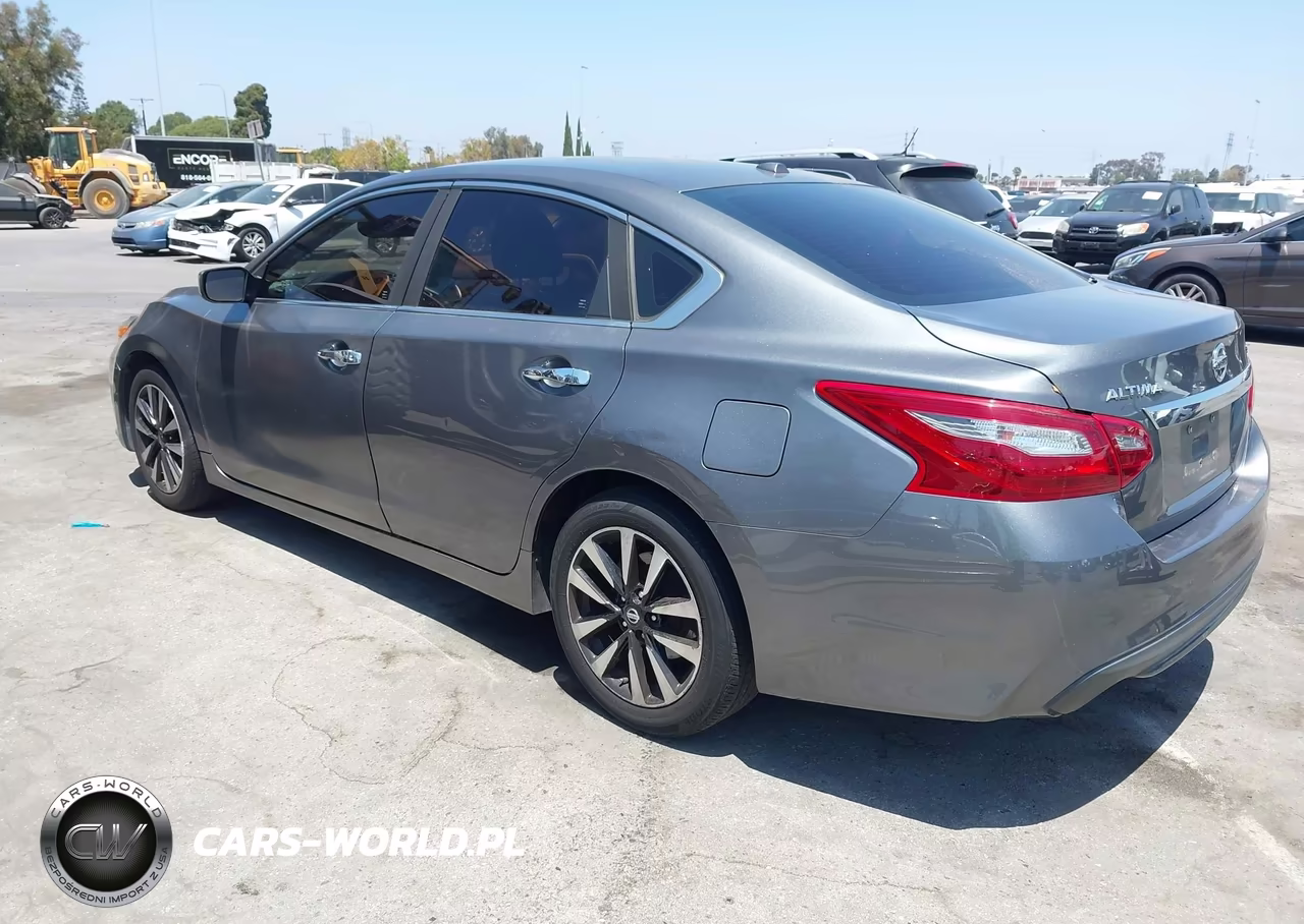 2018 Nissan Altima 2.5 Sv VIN:1N4AL3AP1JC130139 - 3