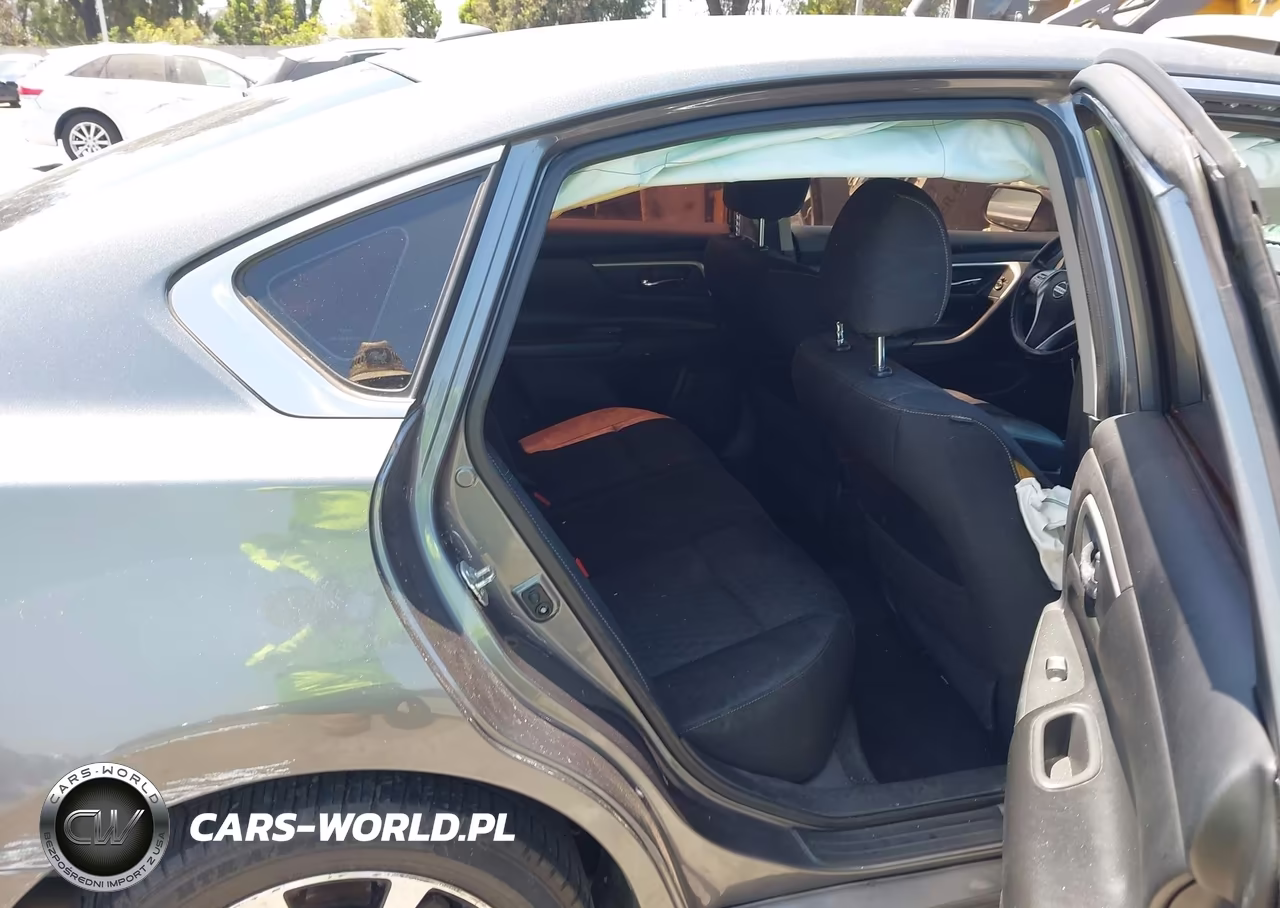 2018 Nissan Altima 2.5 Sv VIN:1N4AL3AP1JC130139 - 8