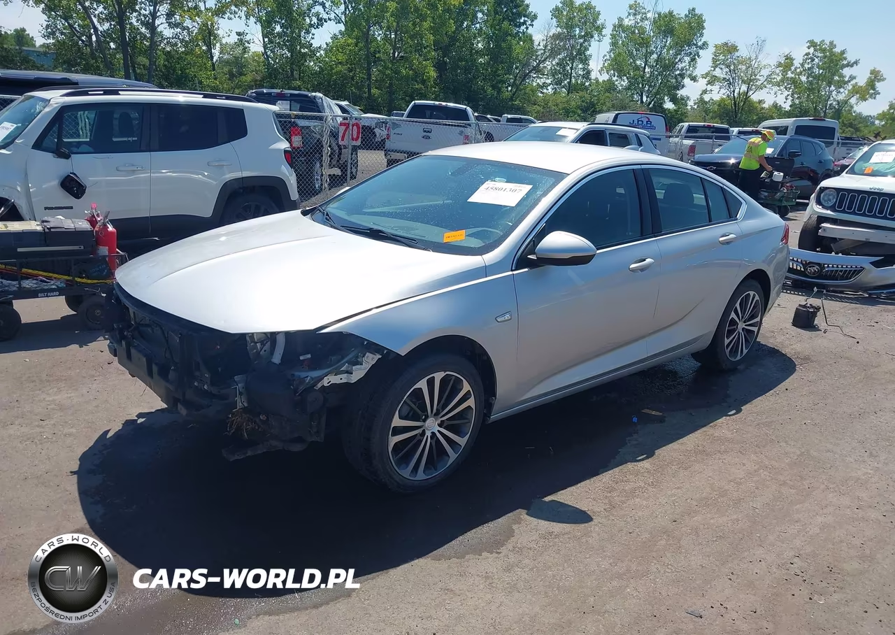 2018 Buick Regal Sportback Essence VIN:W04GP6SX4J1077919 - 2