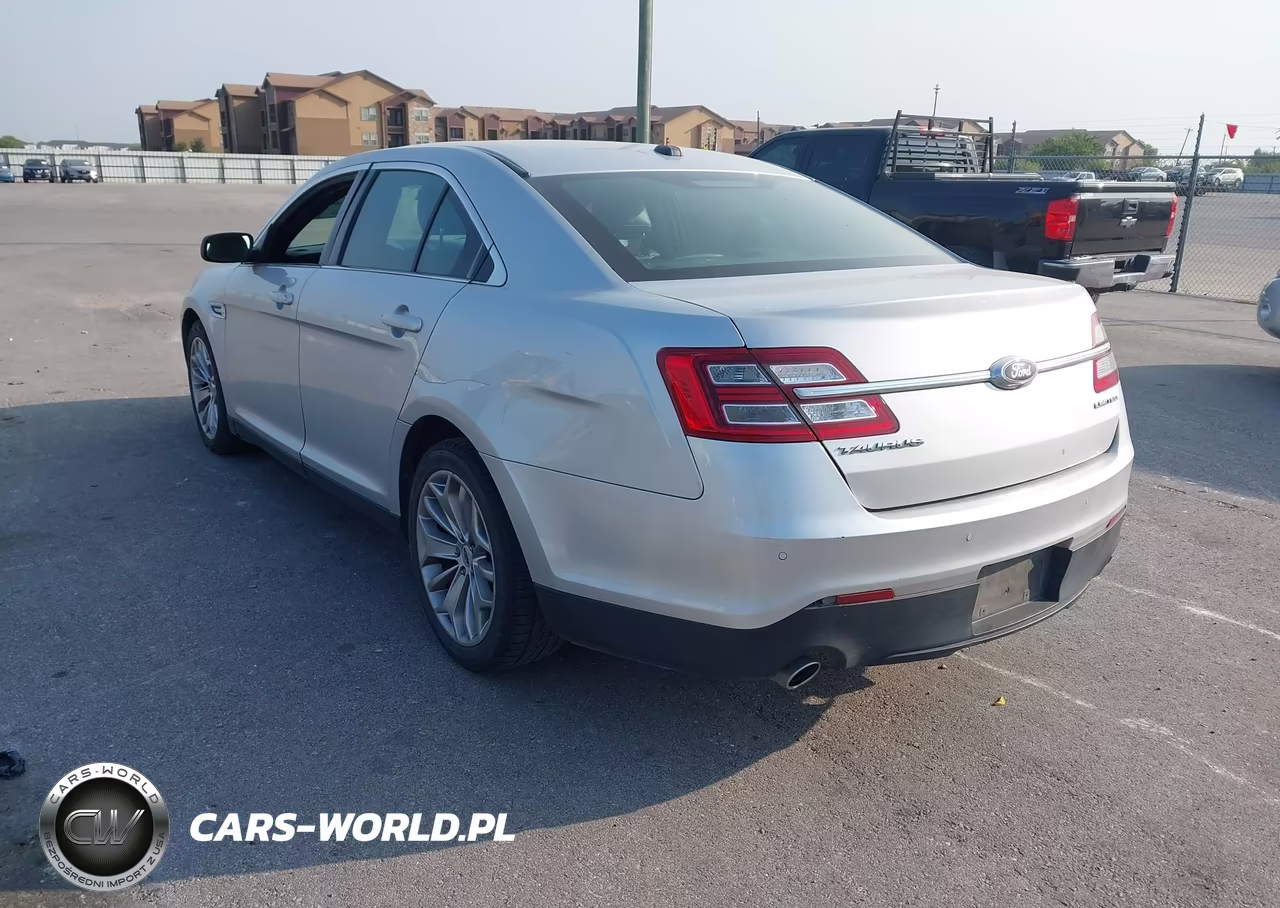 2019 Ford Taurus Limited VIN:1FAHP2F87KG109871 - 3