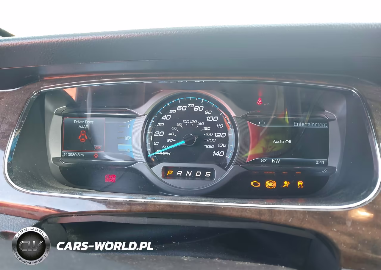 2019 Ford Taurus Limited VIN:1FAHP2F87KG109871 - 7