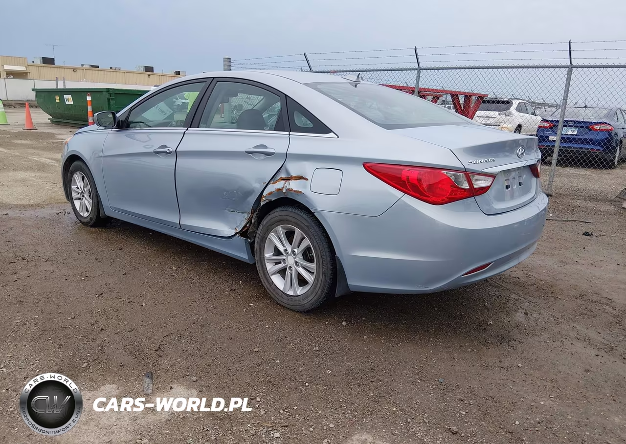 2012 Hyundai Sonata Gls VIN:5NPEB4AC2CH363830 - 3