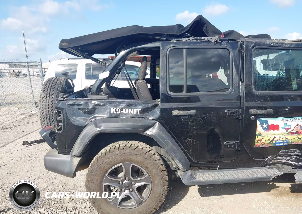 2018 Jeep Wrangler Unlimited Sport S 4X4 VIN:1C4HJXDG1JW142940 - 19