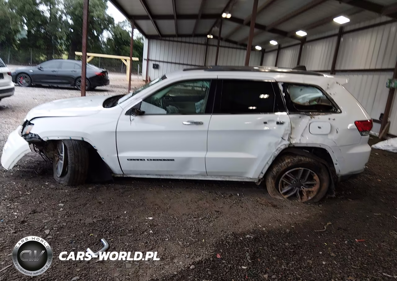 2019 Jeep Grand Cherokee Limited 4X4 VIN:1C4RJFBG6KC758119 - 15