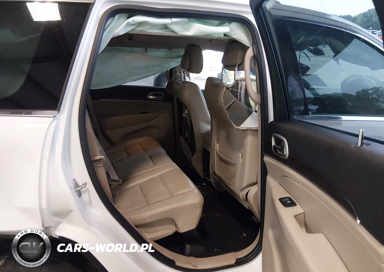 2019 Jeep Grand Cherokee Limited 4X4 VIN:1C4RJFBG6KC758119 - 8
