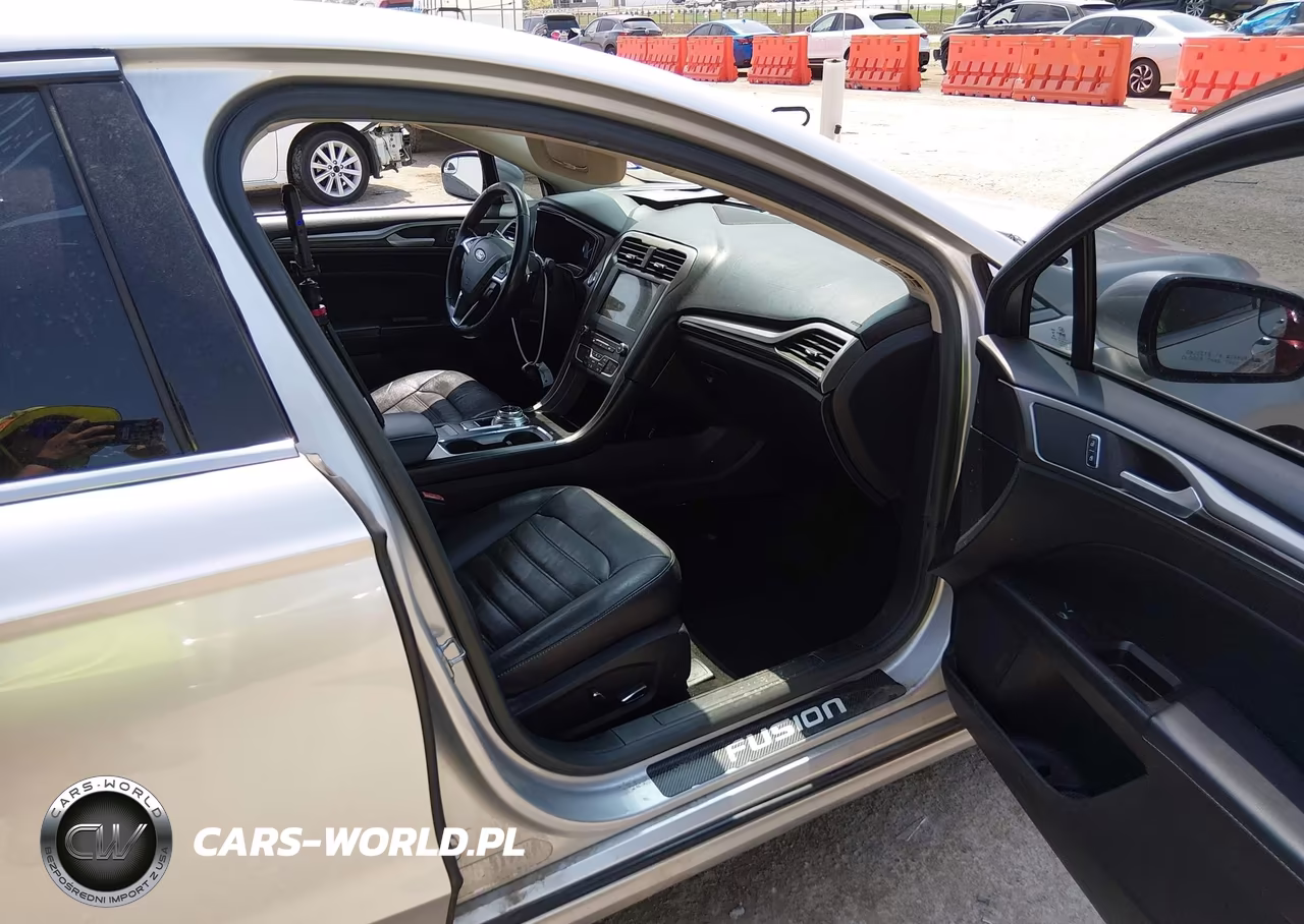 2017 Ford Fusion Se VIN:3FA6P0HD6HR395817 - 5