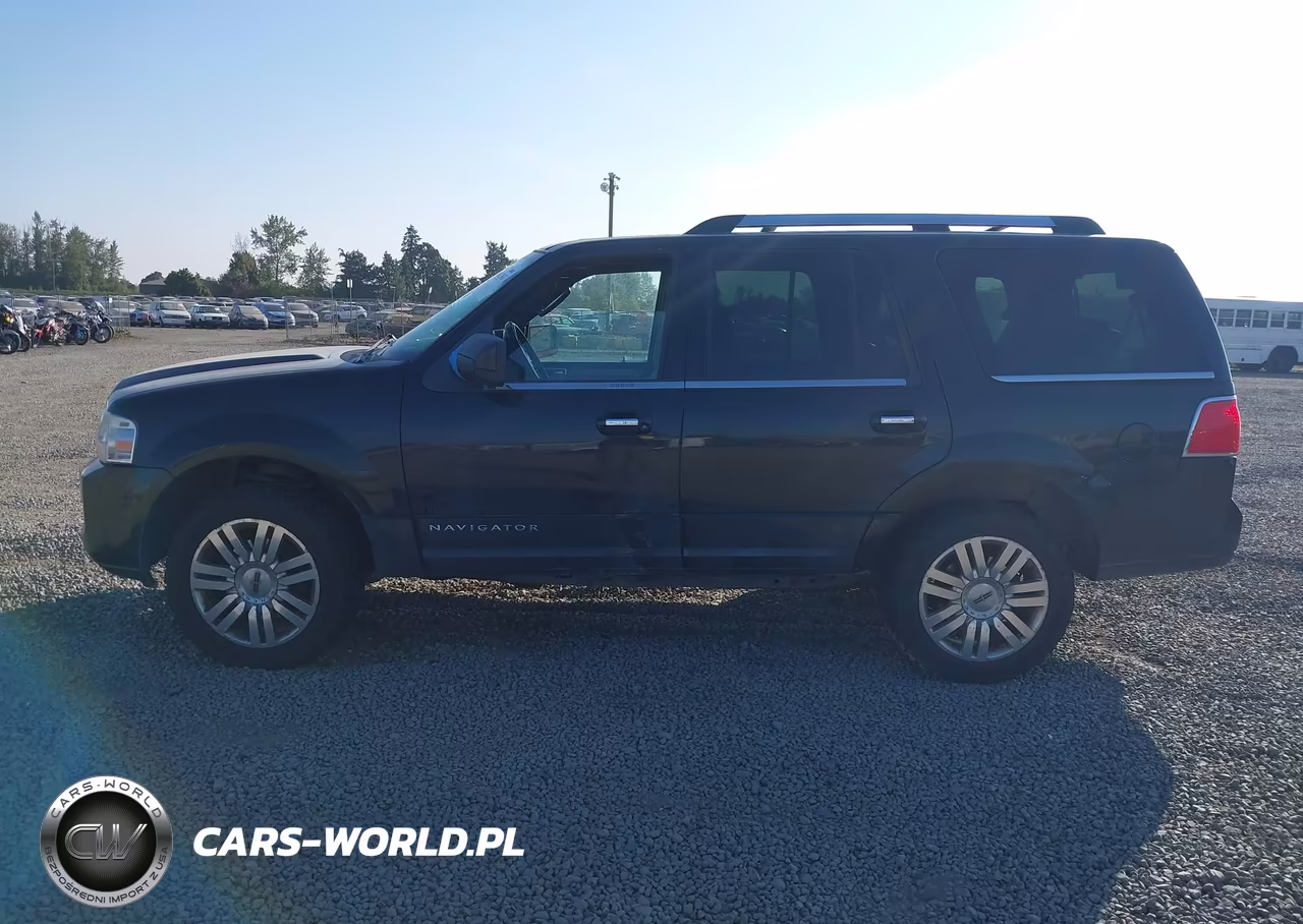 2011 Lincoln Navigator VIN:5LMJJ2J57BEJ05754 - 14