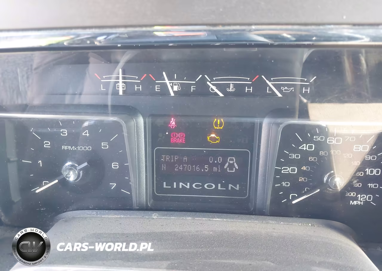 2011 Lincoln Navigator VIN:5LMJJ2J57BEJ05754 - 7