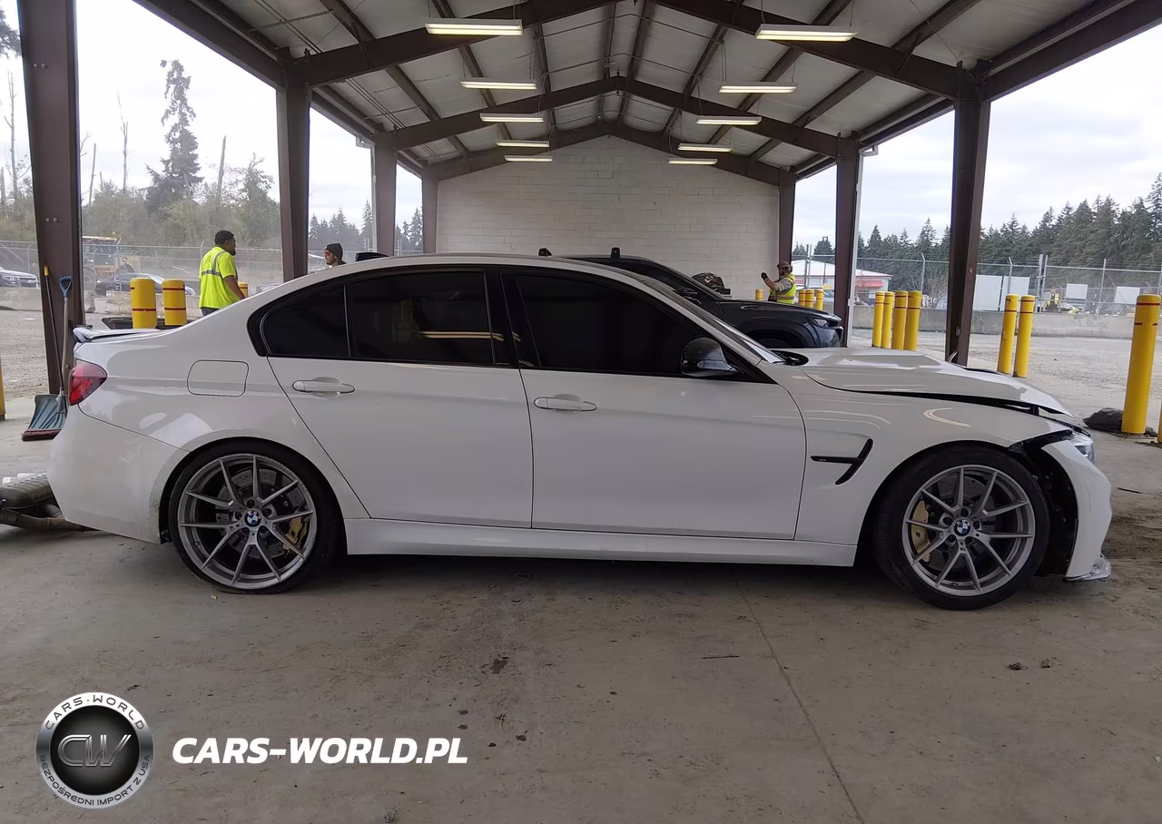 2018 BMW M3 VIN:WBS8M9C53J5L00311 - 14