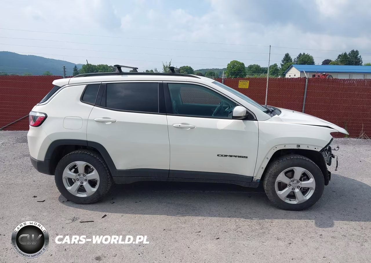 2020 Jeep Compass Latitude 4X4 VIN:3C4NJDBB8LT159879 - 14