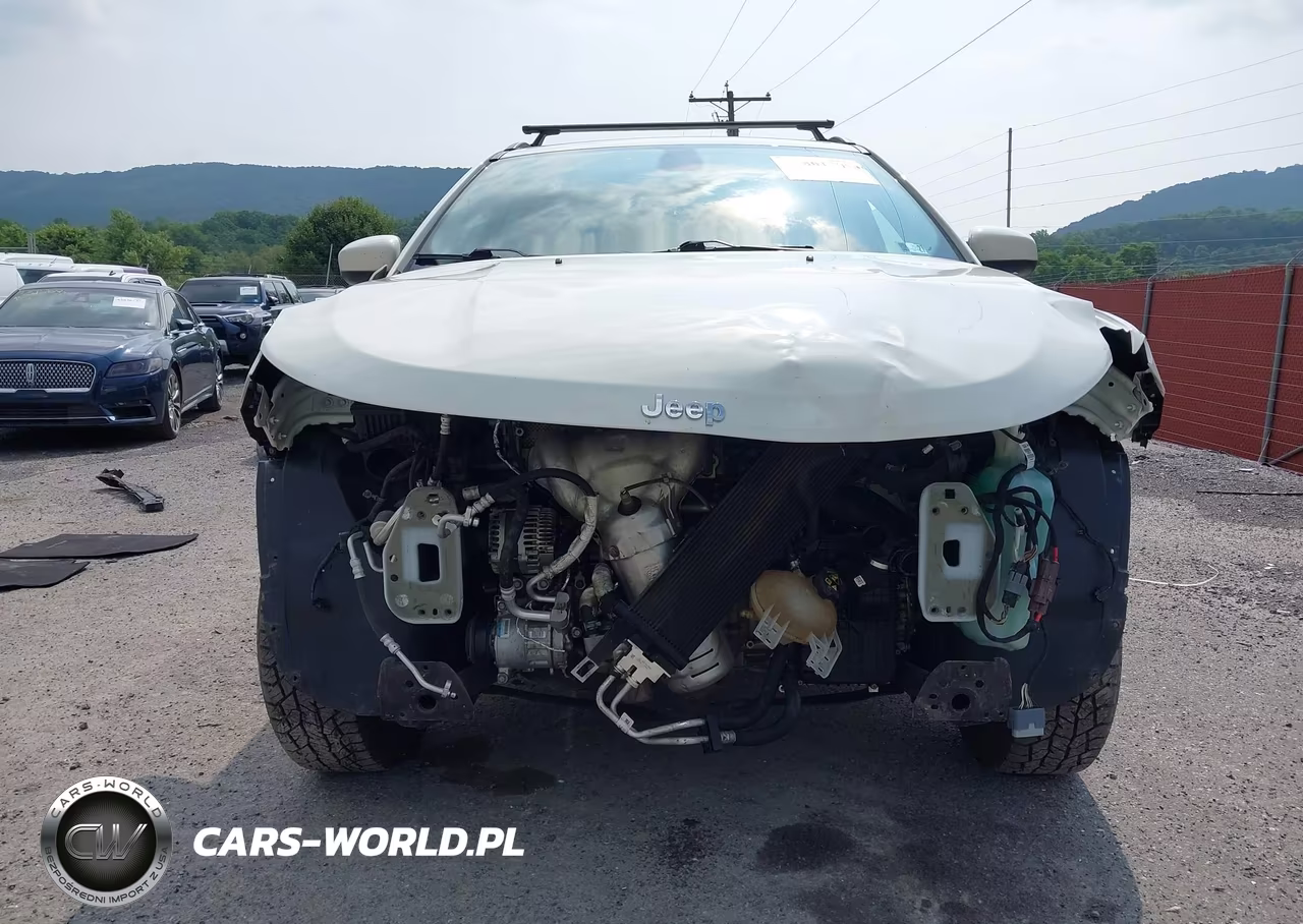 2020 Jeep Compass Latitude 4X4 VIN:3C4NJDBB8LT159879 - 6