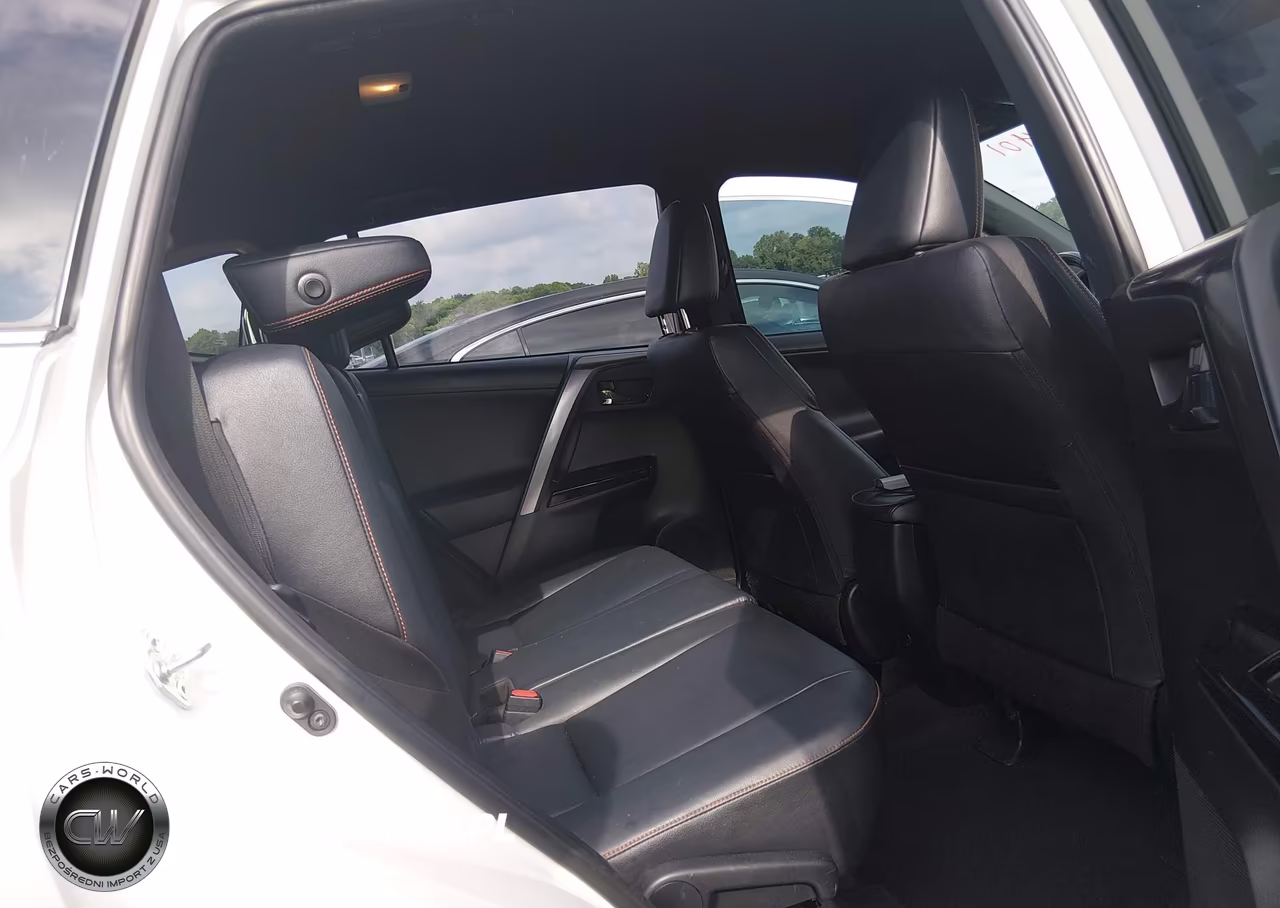 2017 Toyota Rav4 Se VIN:JTMJFREV7HD208750 - 8