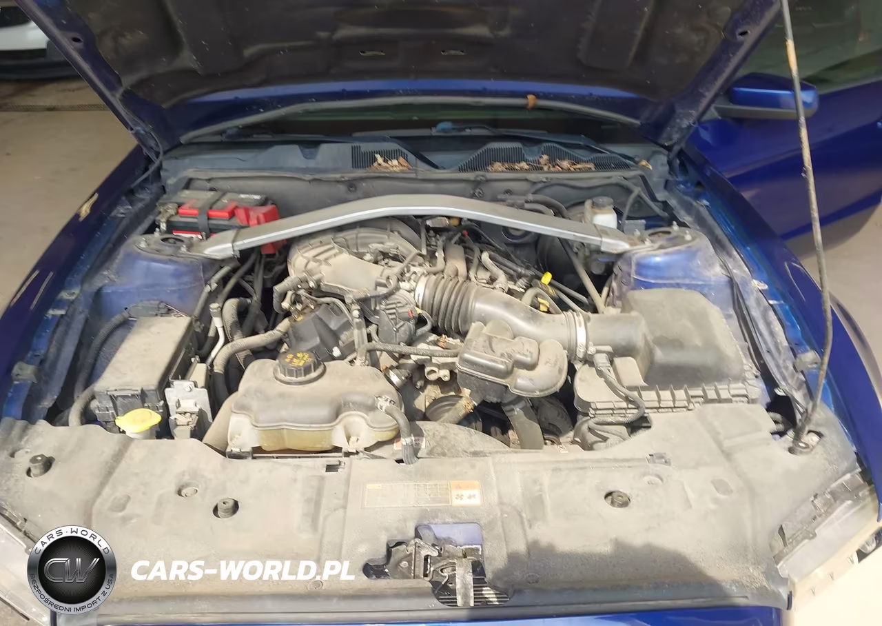 2013 Ford Mustang V6 Premium VIN:1ZVBP8EM3D5243760 - 10
