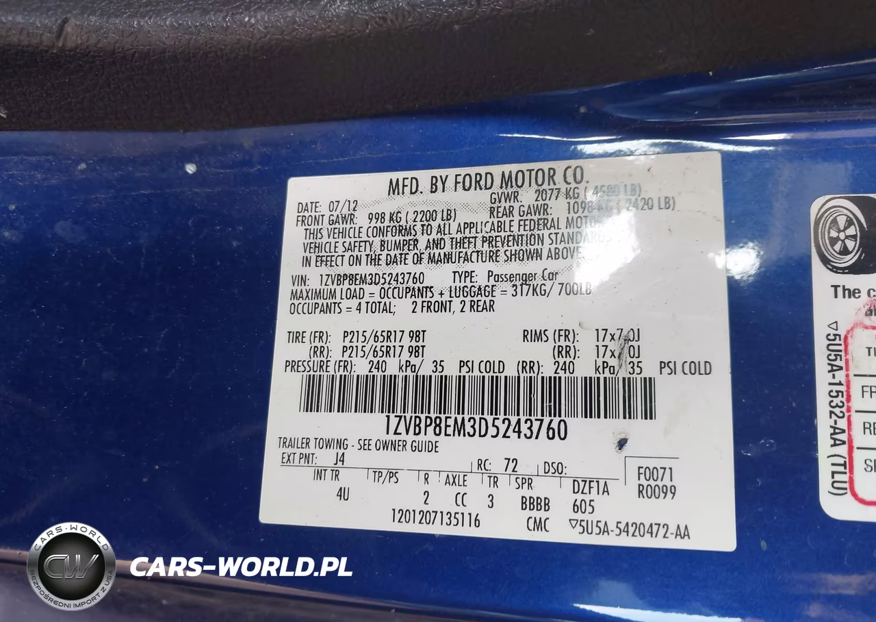 2013 Ford Mustang V6 Premium VIN:1ZVBP8EM3D5243760 - 9
