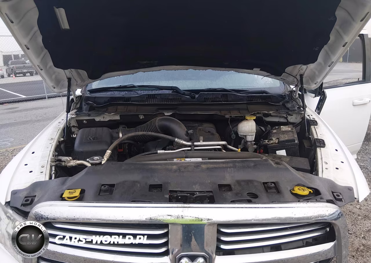 2019 Ram 1500 Classic Big Horn 4X4 6'4 Box VIN:1C6RR7TTXKS556309 - 10