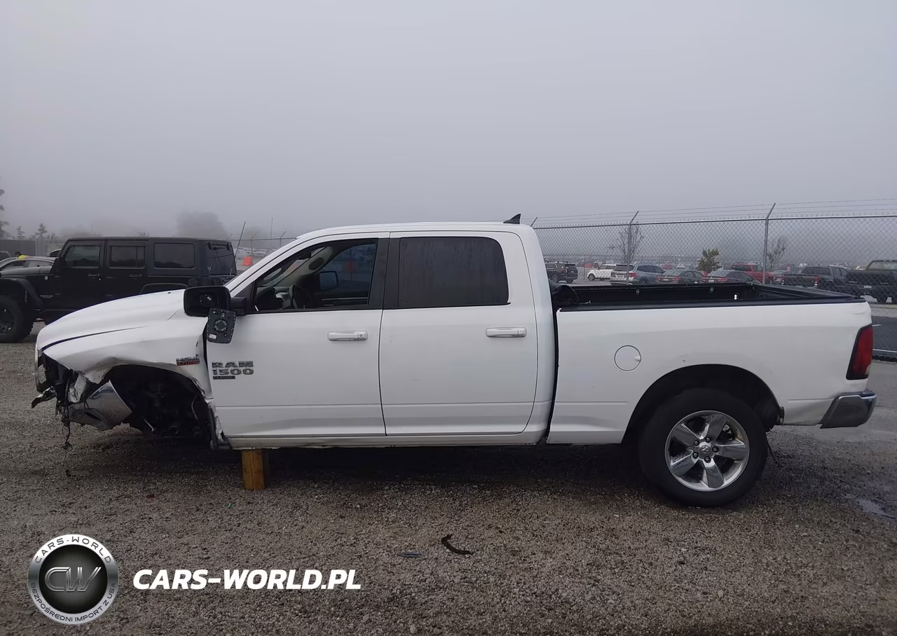 2019 Ram 1500 Classic Big Horn 4X4 6'4 Box VIN:1C6RR7TTXKS556309 - 15