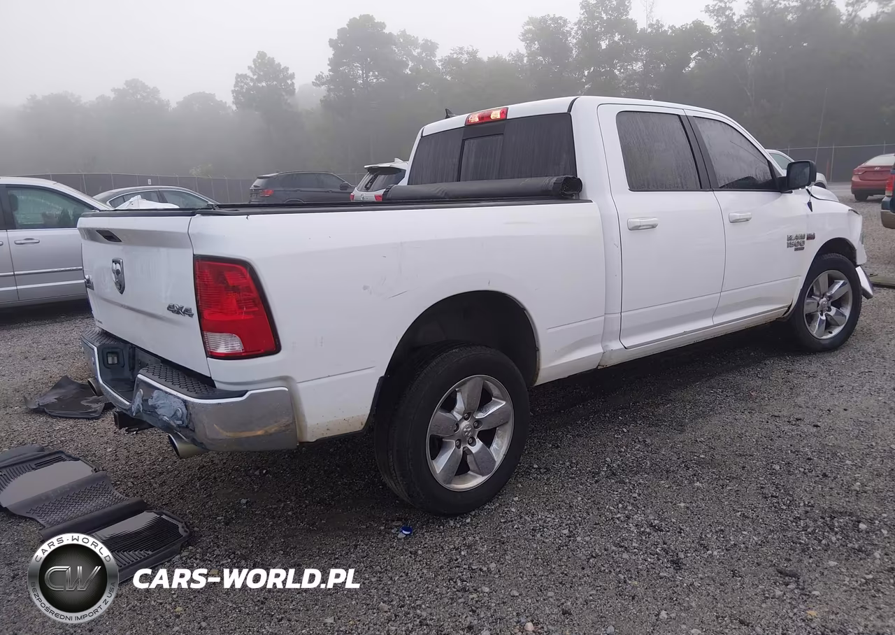 2019 Ram 1500 Classic Big Horn 4X4 6'4 Box VIN:1C6RR7TTXKS556309 - 4