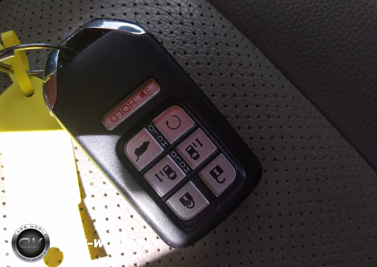 2019 Honda Odyssey Elite VIN:5FNRL6H96KB053181 - 11