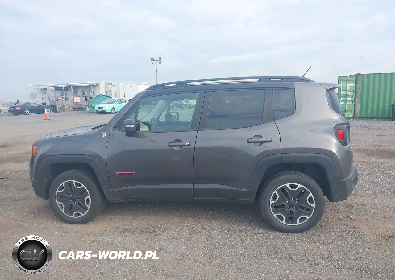 2017 Jeep Renegade Trailhawk VIN:ZACCJBCB8HPG50655 - 14