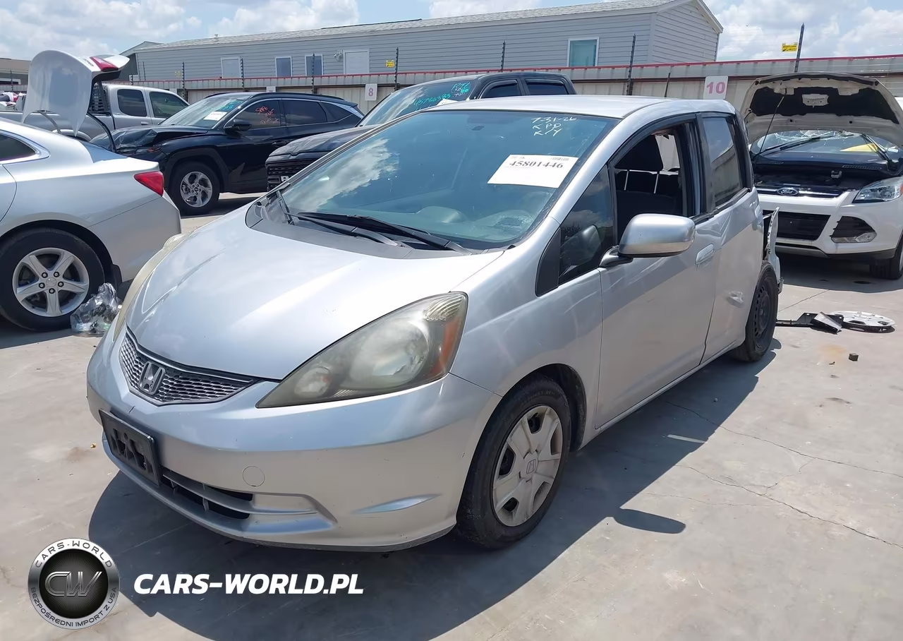 2013 Honda Fit VIN:JHMGE8H30DC058464 - 2