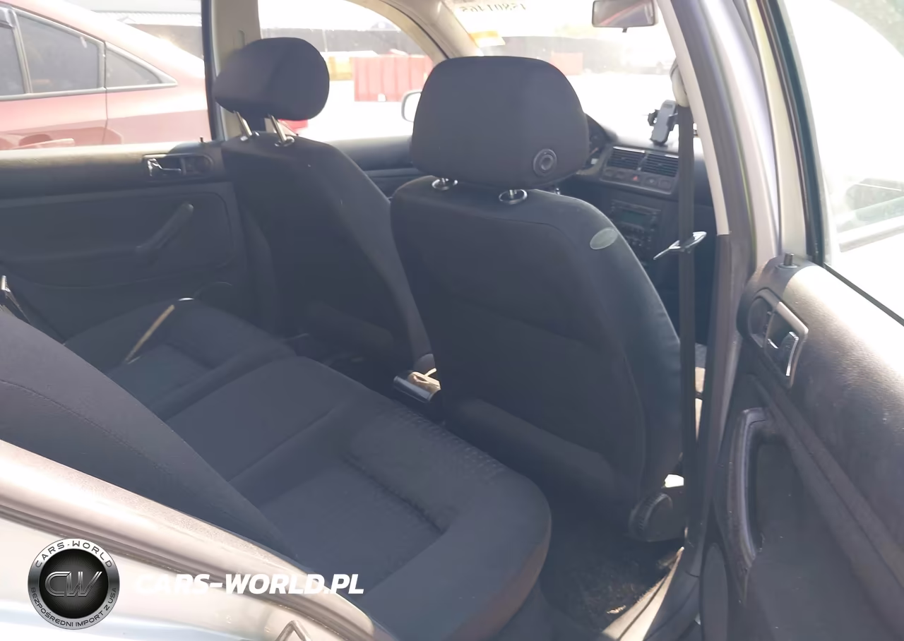 2003 Volkswagen Golf Gl 2.0L VIN:9BWFK61J634045803 - 8