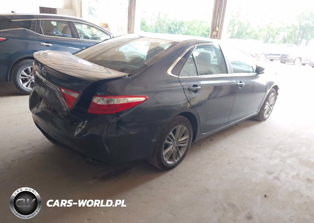 2017 Toyota Camry Se VIN:4T1BF1FK2HU434653 - 4