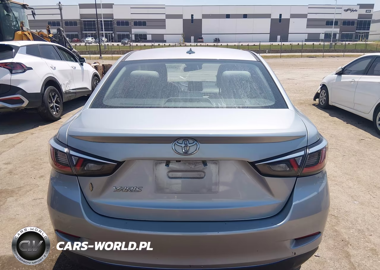 2019 Toyota Yaris Le VIN:3MYDLBYV2KY505293 - 16