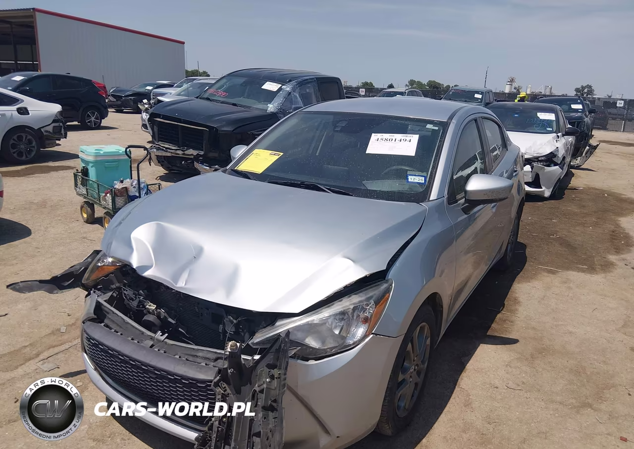 2019 Toyota Yaris Le VIN:3MYDLBYV2KY505293 - 2