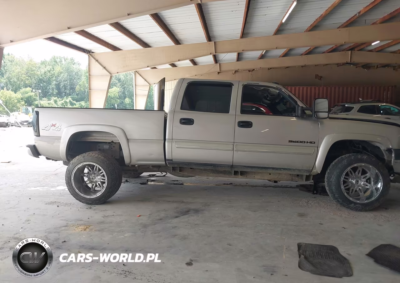 2006 Chevrolet Silverado 3500 Work Truck VIN:1GBJK33D06F227262 - 13