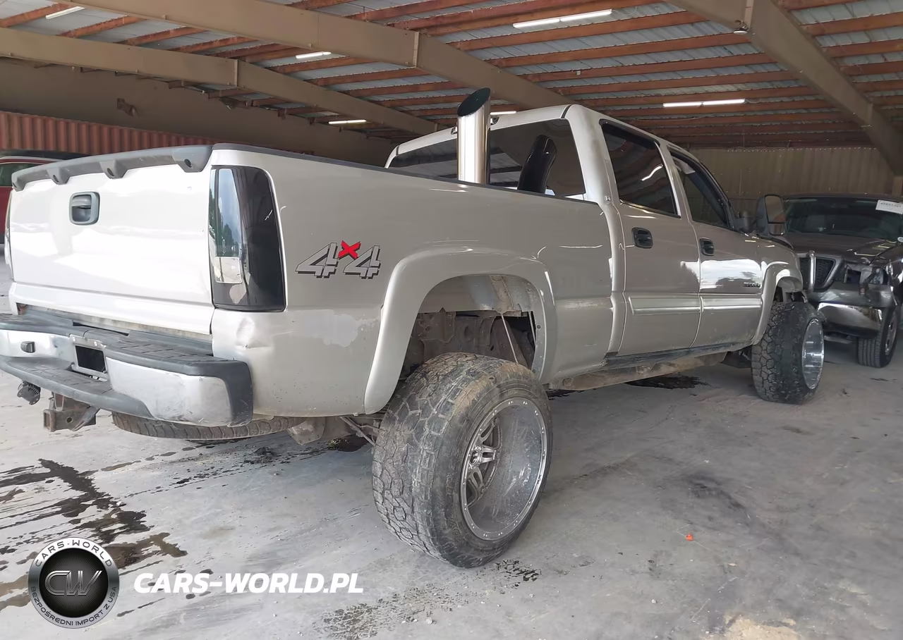 2006 Chevrolet Silverado 3500 Work Truck VIN:1GBJK33D06F227262 - 4